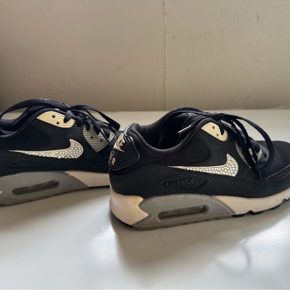 Nike Air Max Black and White Athletic Shoes